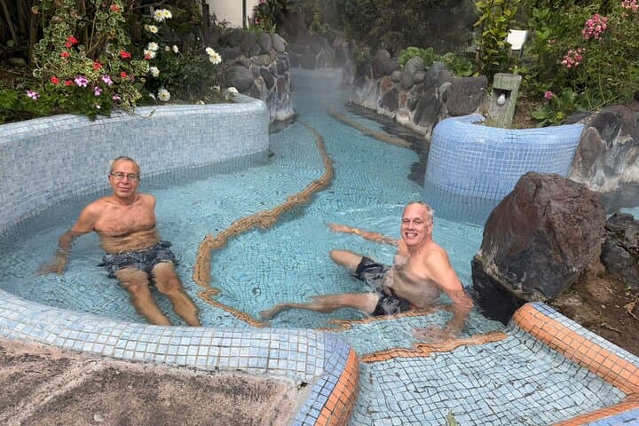 Papallacta Hot Springs & Ecuador Roses Farm: Day Trip from Quito photo 3