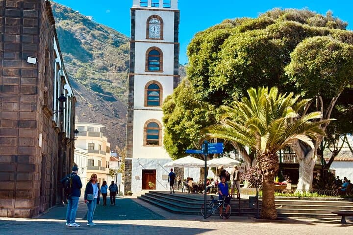 Tenerife Private Tour: Teide Peaks, Masca Gorge & West Coast Beaches photo 3
