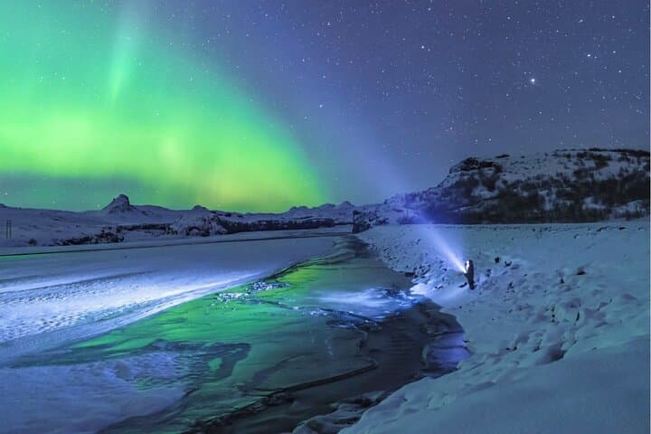 Reykjavik Northern Lights Hunt: Guide, Tips & Aurora Centre Entry photo 5