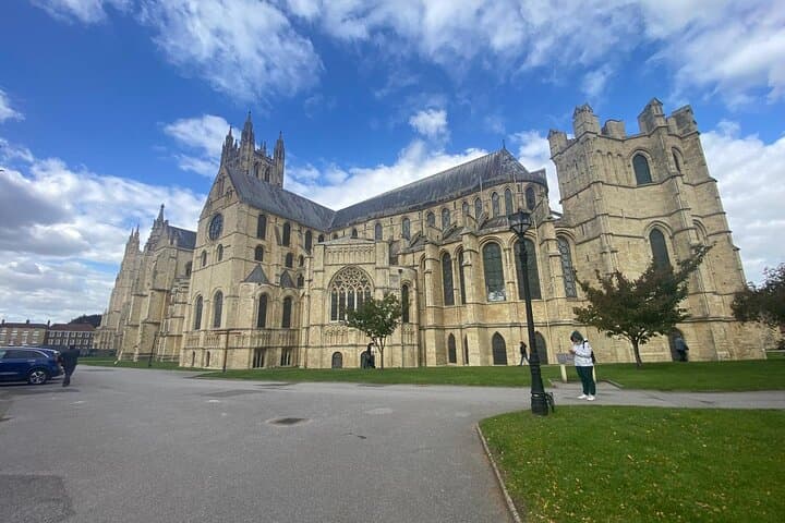 Leeds Castle, Canterbury & White Cliffs Private Day Tour from London photo 3