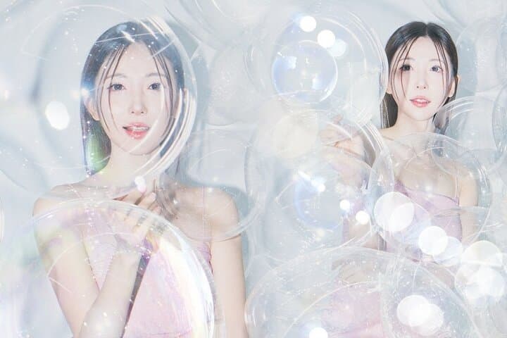 Seongsu K-pop Profile Photoshoot & Idol-Style Makeup Experience in Seoul photo 2