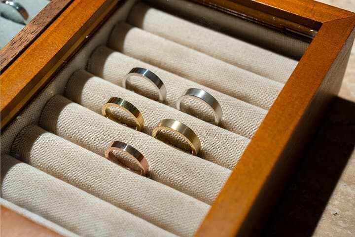 Couple Ring Making Workshop in Jamsil — Atelier Hosoo Silver Jewelry Class photo 4