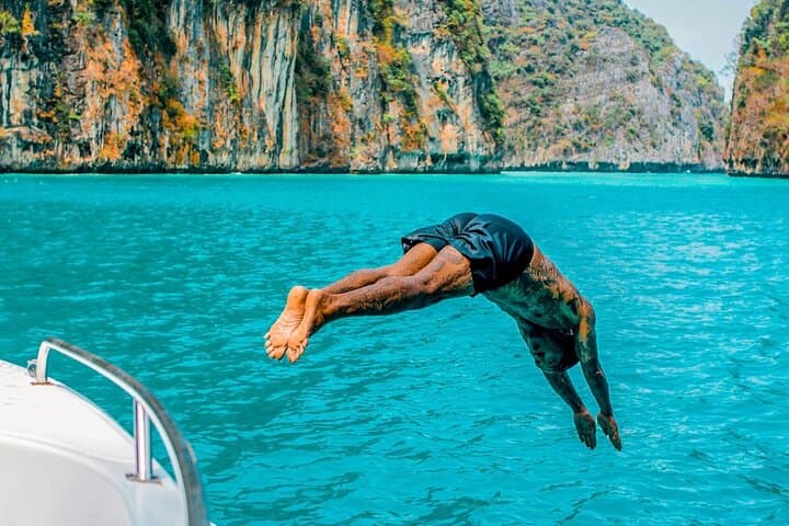 Early Speedboat to Phi Phi & Bamboo Island — Snorkeling Day Trip from Phuket photo 2
