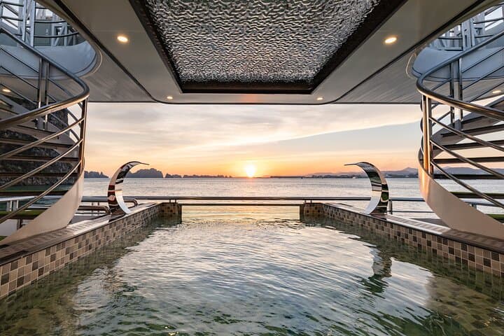 Ha Long Bay Luxury Day Cruise from Hanoi – 5-Star Kayak, Caves & Ti Top Island photo 2
