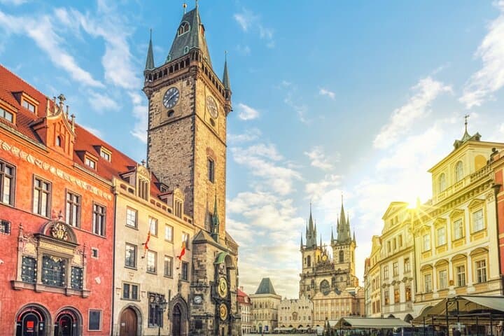 Prague Old Town After-Hours: Local Food & Beer Walking Tour