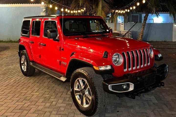 Comfort VIP Jeep Wrangler Off-Road Tour in Curaçao — Willemstad to Coastal Vistas photo 3