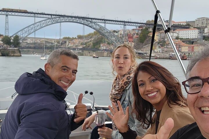 Douro 6-Bridges Cruise at Sunset with Port Wine Tasting photo 3