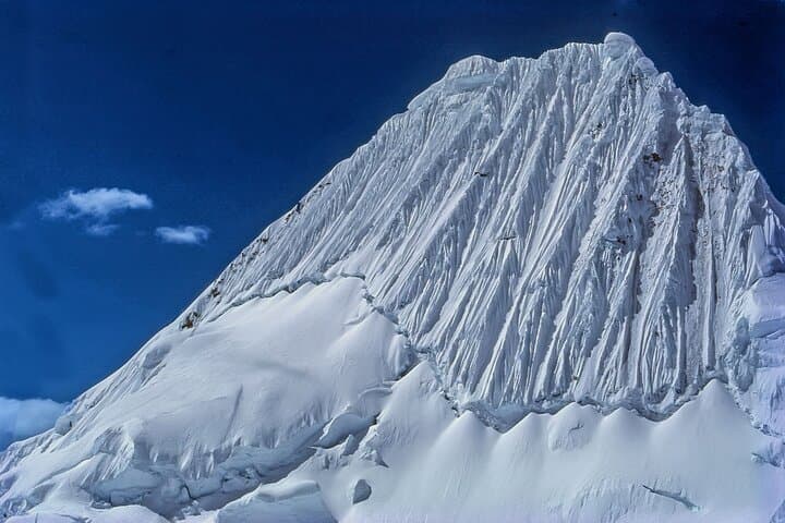 Alpamayo Summit and Santa Cruz Trek: 14-Day Cordillera Blanca Expedition photo 6