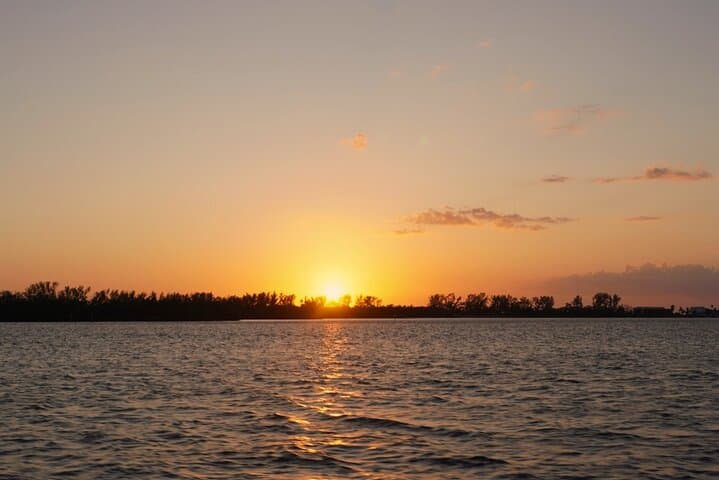 Private 12-Passenger Sunset Cruise on Anna Maria Island