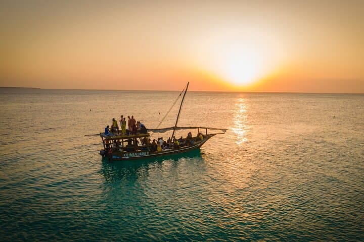 Kendwa Beach Sunset Dhow Cruise: Private Two‑Hour Sail with Open Bar