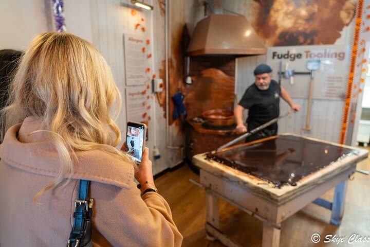 Edinburgh Premium Food Tour — Old Town Tastings & Local Flavors photo 3