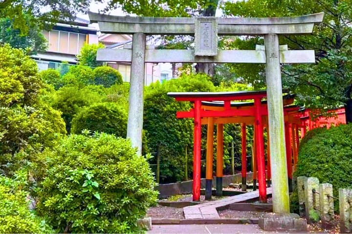 Yanaka & Nezu: Old-Town Walking Tour Through Tokyo’s Temples and Streets