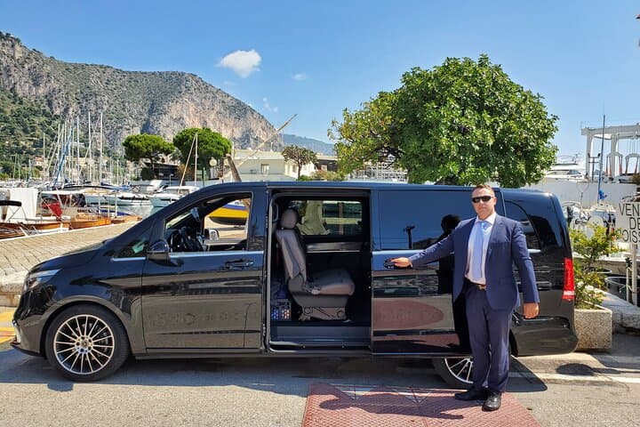 Cannes to Monaco & Èze: Private Half-Day Sightseeing Drive Along the French Riviera photo 1