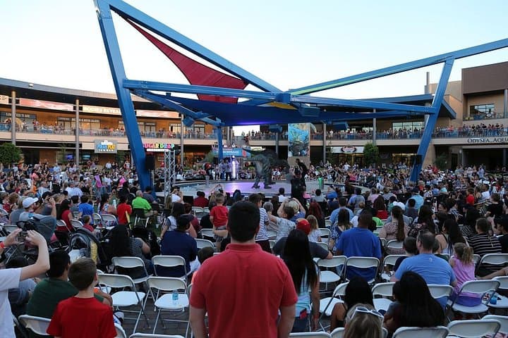 Jurassic Fight Night Scottsdale: Live Dinosaur Wrestling Show Experience photo 3