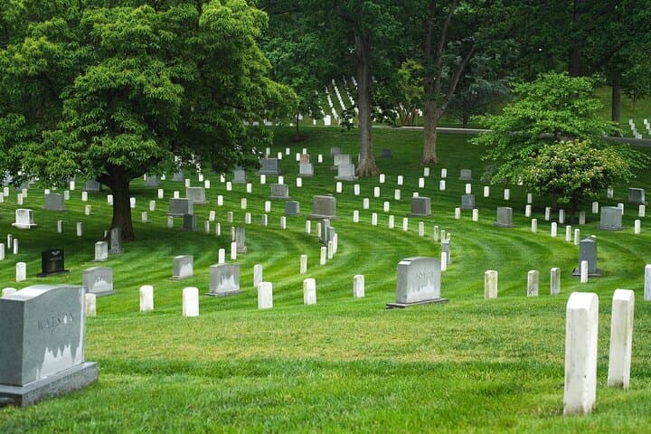 Capitol Hill & US Capitol Entry — Full-Day DC Bus Tour with Arlington Cemetery Walk photo 6