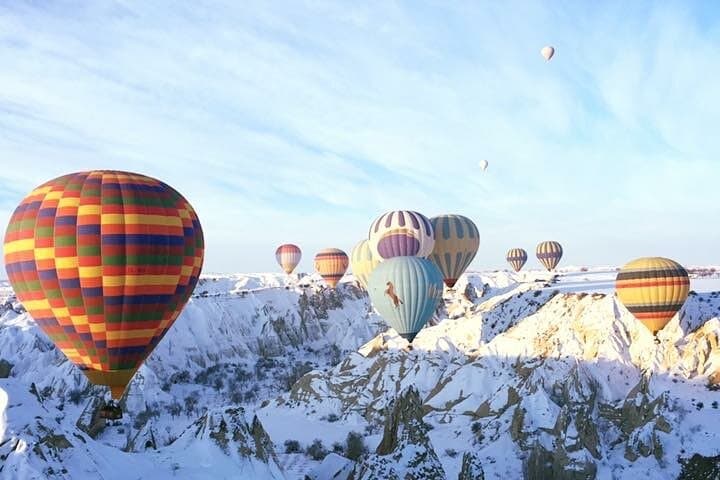 Sunrise Hot Air Balloon Tour Over Goreme Valley — Cappadocia Balloon Ride Guide photo 6
