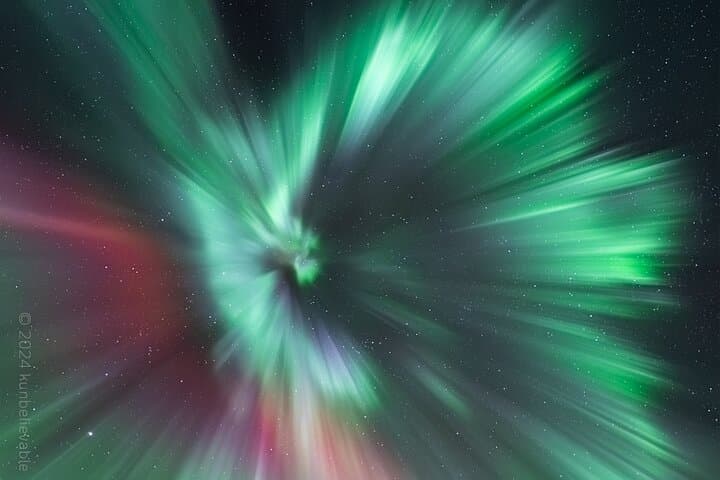 Rovaniemi Aurora Hunting with Pro Photography — Unlimited Photos & Pickup photo 2