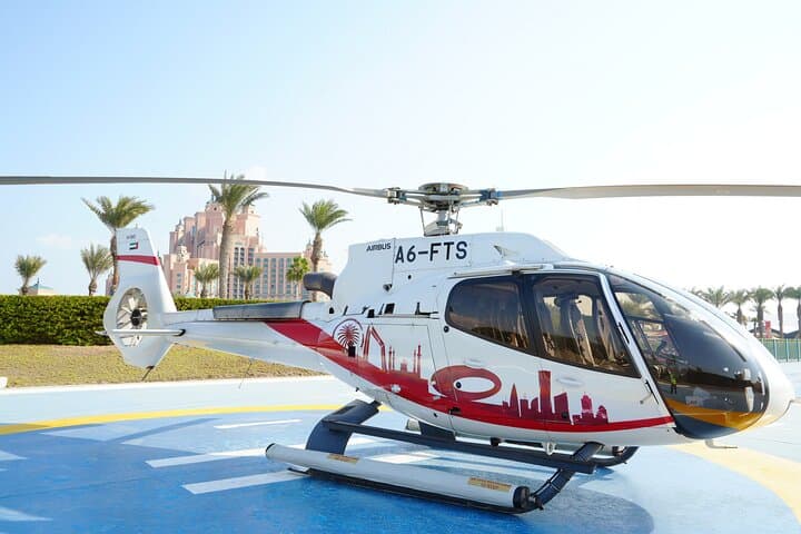 12-Minute Atlantis Helicopter and 30-Min Jet Ski: Dubai Sky-and-Sea Adventure photo 4