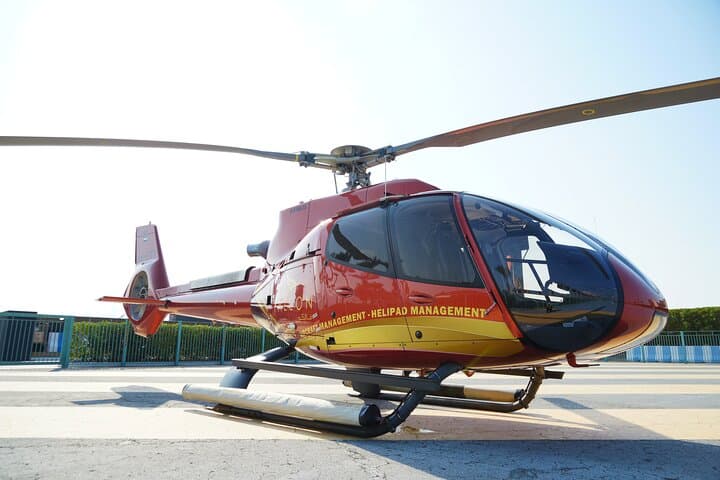 12-Minute Atlantis Helicopter and 30-Min Jet Ski: Dubai Sky-and-Sea Adventure photo 5