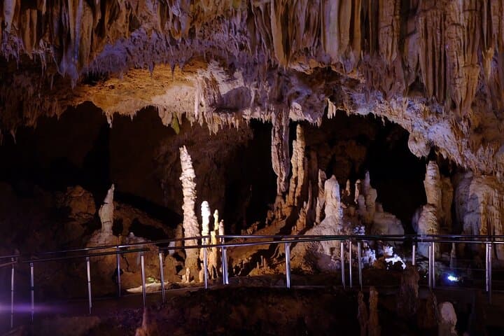 Ishigaki Private Shore Excursion — Kabira Bay, Limestone Cave & Oganzaki Lighthouse photo 2