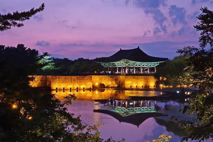 Private Car Charter Gyeongju & Suburbs — Custom Full-Day Van Tour from Gyeongju photo 1