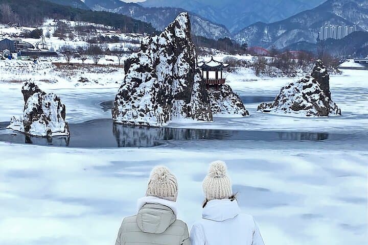 Danyang Day Trip: Guinsa Temple, Ondal Cave & Dodamsambong Peaks from Seoul photo 2