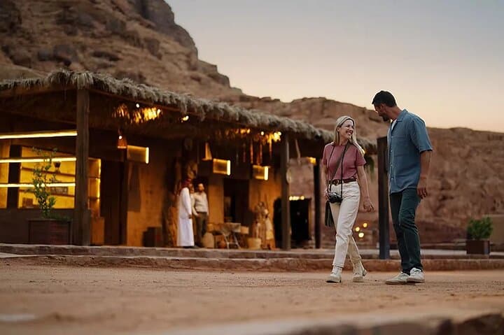Old Town to Oasis: Twilight Heritage Walk in AlUla photo 3