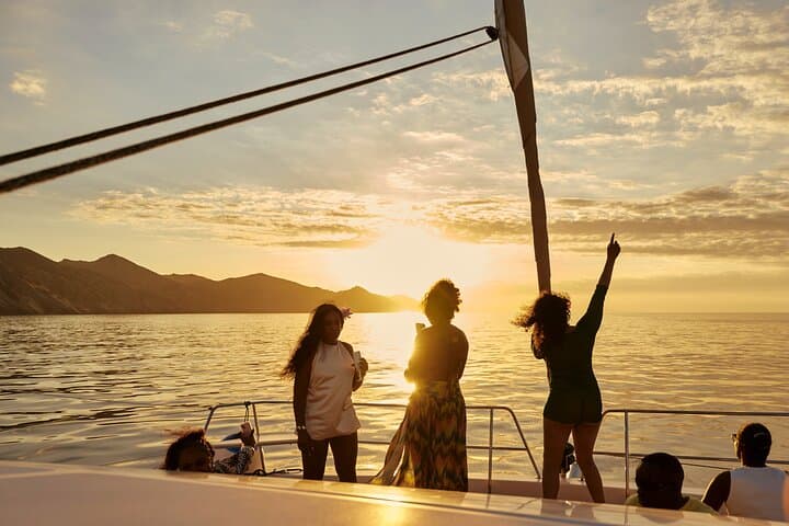 Chania Sunset Catamaran Cruise: SUP, Snorkel & Sunset from Souda Port
