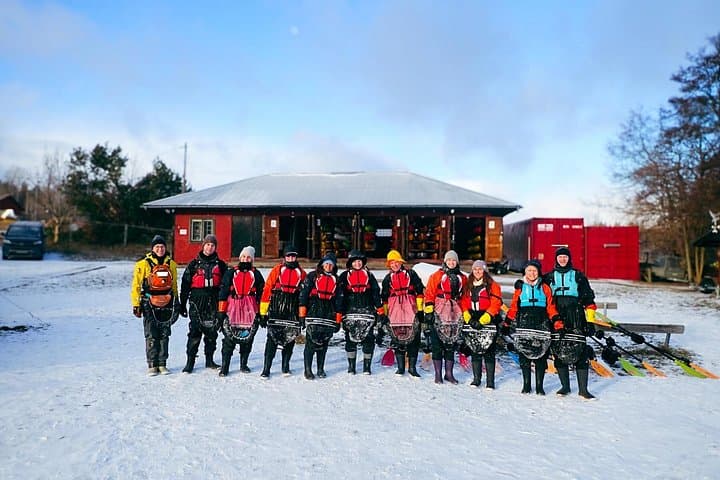 Private Kayak Tour in the Stockholm Archipelago — Summer & Winter Experiences photo 4