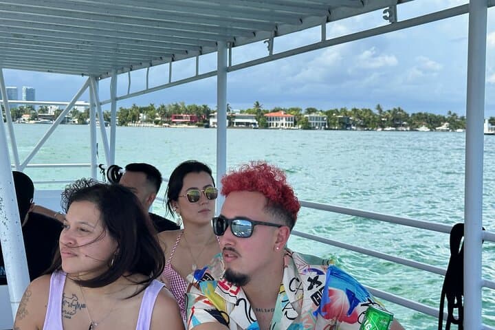 Miami Ghosts and Gangsters Cruise: 75‑Minute Biscayne Bay Crime & Ghost Tour photo 1
