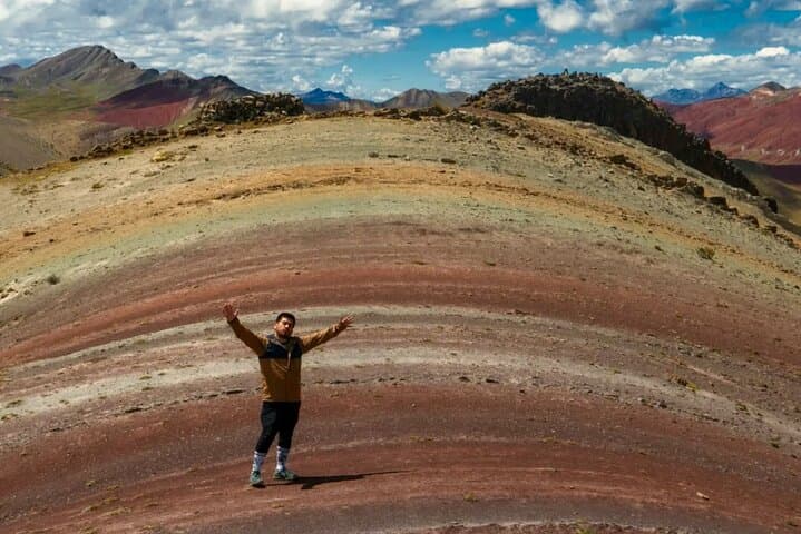 Full-Day Palcoyo Rainbow Mountain Tour from Cusco with Breakfast & Lunch photo 2
