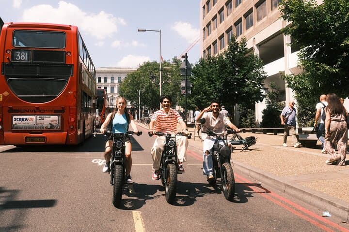 Royal London E-Bike Tour: Hyde Park to Westminster in 3 Hours photo 2
