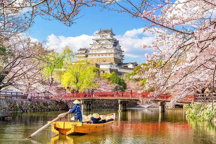 Osaka Castle Skip-the-Line: Fast Access to Museum & Panoramic City Views photo 3
