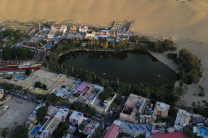 Paragliding Over the Peruvian Desert: Huacachina Dune Flights photo 6