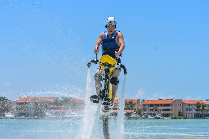 Jetovator Flight Over Nichupté Lagoon — Fly Above Cancun's Waters photo 4