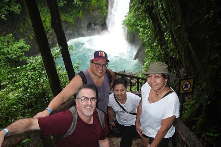 Río Celeste Waterfall Hike — Tenorio Volcano's Turquoise River photo 6