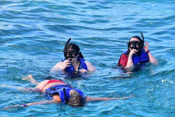 Private Catamaran Snorkel, Dolphin Watching & Natural Pool — Punta Cana photo 2