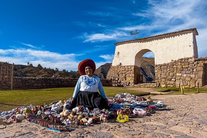 4-Day Machu Picchu Escape: Explore the Sacred Valley & Skip the Altitude photo 3