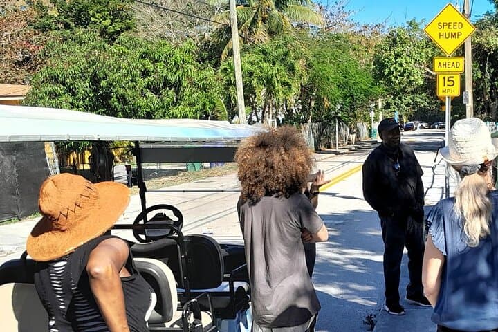 Coconut Grove Walking Tour: Bahamian Heritage & Biscayne Bay Highlights