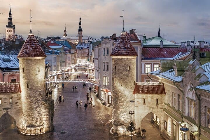 Tallinn Festive Fairytale Trail — Self-Guided Christmas Audio Walking Tour photo 4