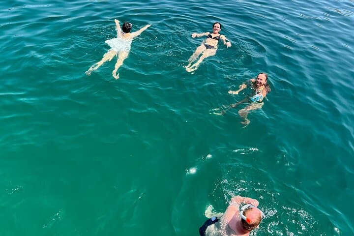 Overnight Musandam Fjords Dhow Cruise: Dolphin Spotting, Snorkeling & Kayaking