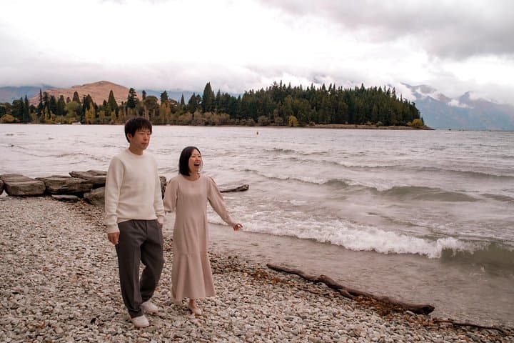 Private Vacation Photoshoot in Queenstown — Capture Your Best Holiday Photos photo 2