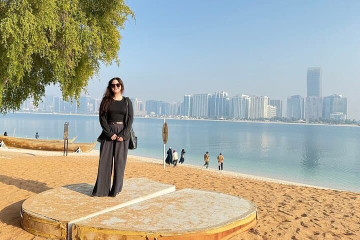 Private Abu Dhabi Layover Tour: Sheikh Zayed, Louvre & Yas Island in 4–6 Hours photo 3