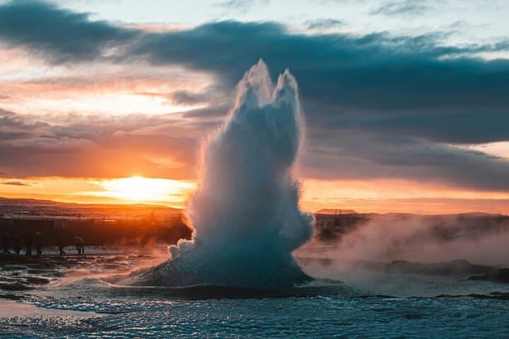 Golden Circle from Reykjavik: Small-Group Cruise Port Excursion