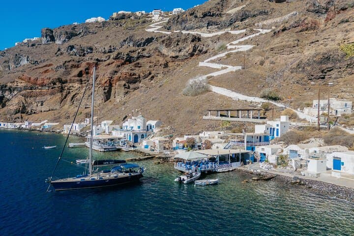 Santorini Oia Caldera Sunset Cruise with BBQ, BBQ & Drinks photo 4