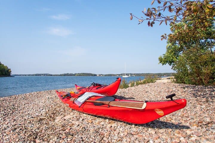 2-Day Guided Kayak and Wild Camping in the Stockholm Archipelago photo 2