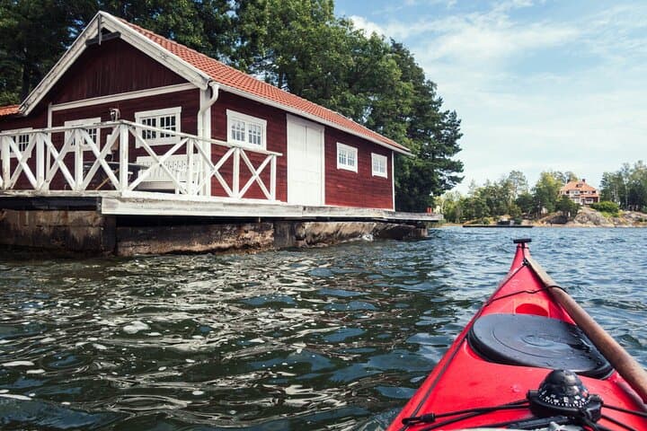 2-Day Guided Kayak and Wild Camping in the Stockholm Archipelago photo 4
