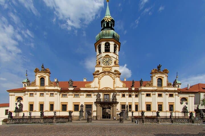 Prague History Highlights and Loreta Monastery Walking Tour
