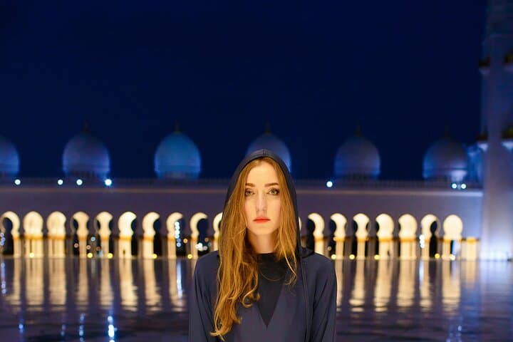 Private Abu Dhabi Layover Tour: Sheikh Zayed, Louvre & Yas Island in 4–6 Hours photo 6