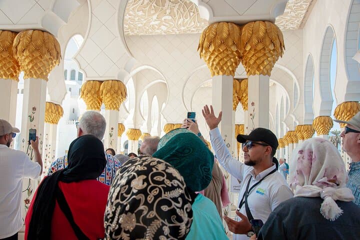 Abu Dhabi Mosque, Louvre & Yas Island Day Trip from Dubai photo 5